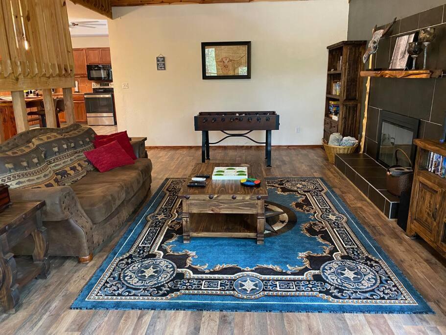 Holiday home Beautiful Longhorn At Texoma Gordonville